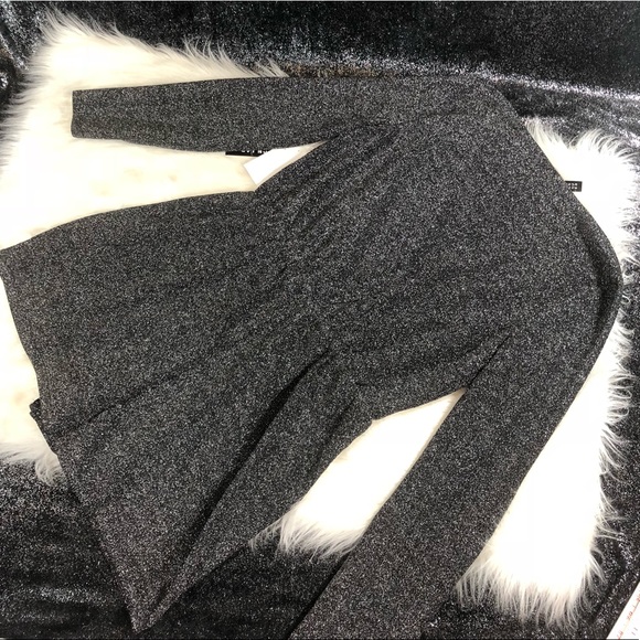 Silver shimmer long sleeve romper - Picture 4 of 7